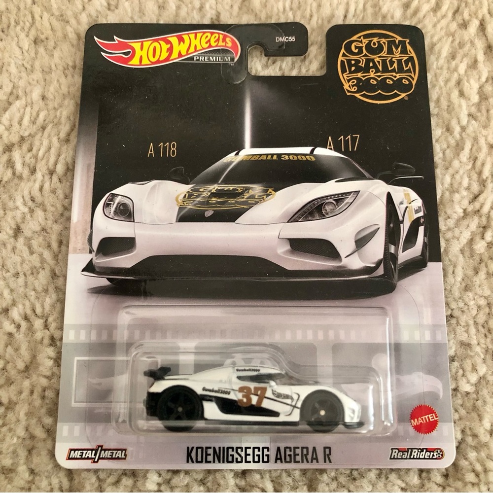 Hot Wheels Premium Gumball 3000 Koenigsegg Agera R W/Real Riders